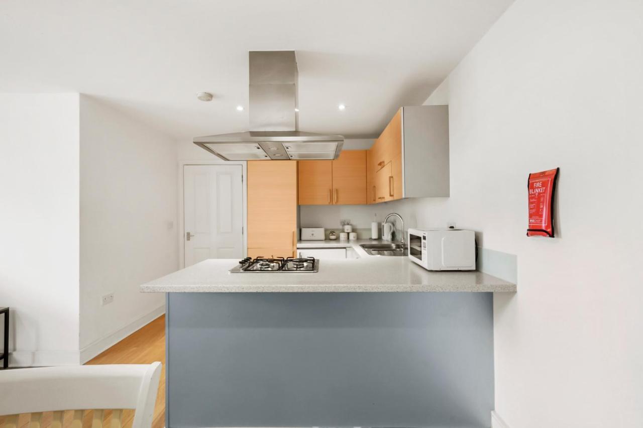 Luxnightzz - Two Bed - Close To North Station And Hospital Colchester Exteriér fotografie