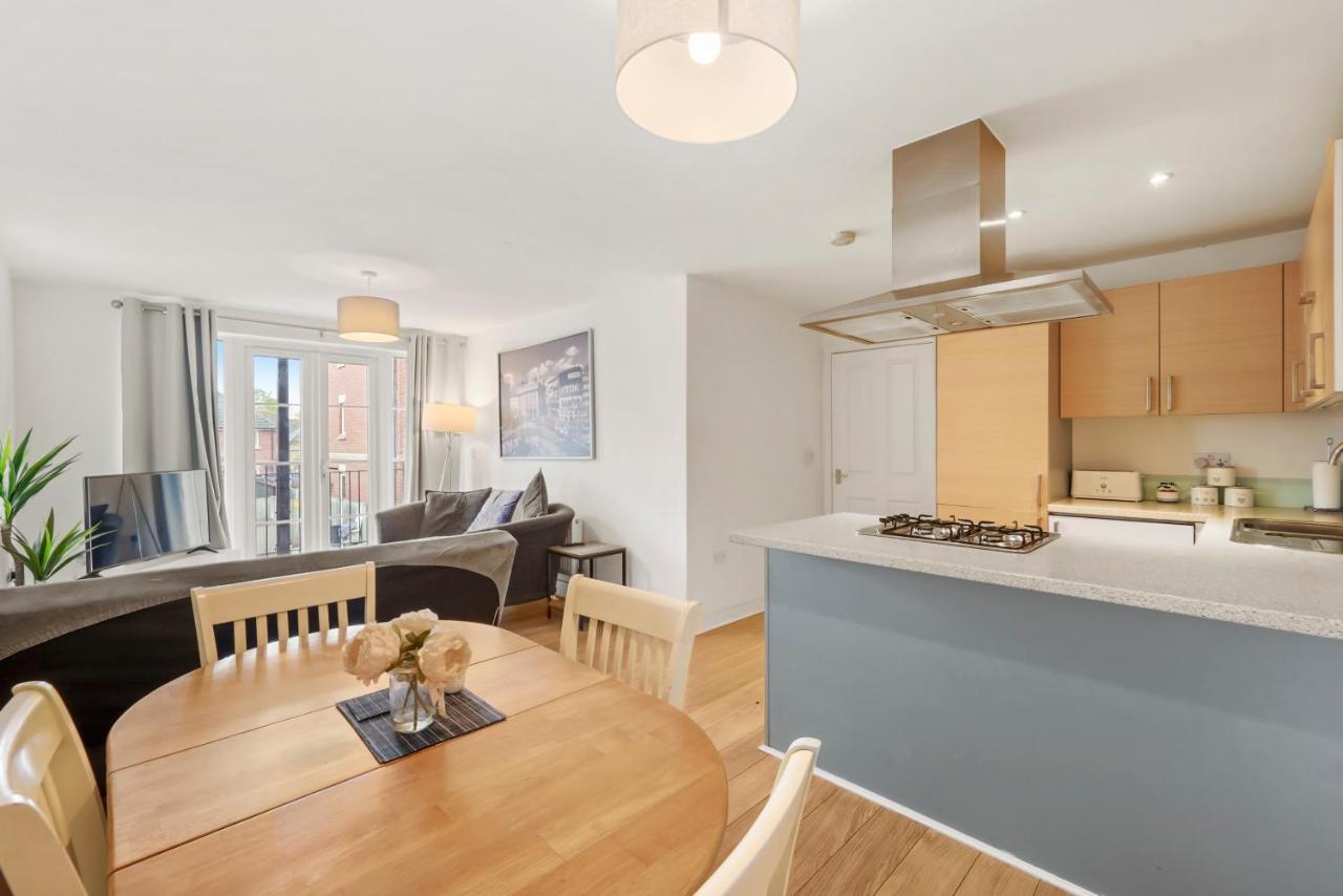 Luxnightzz - Two Bed - Close To North Station And Hospital Colchester Exteriér fotografie